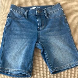 Old navy shorts size 12
